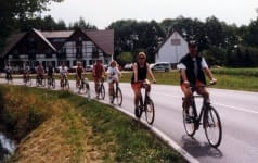 Radfahrer am Spreebogen in Burg (Spreewald)